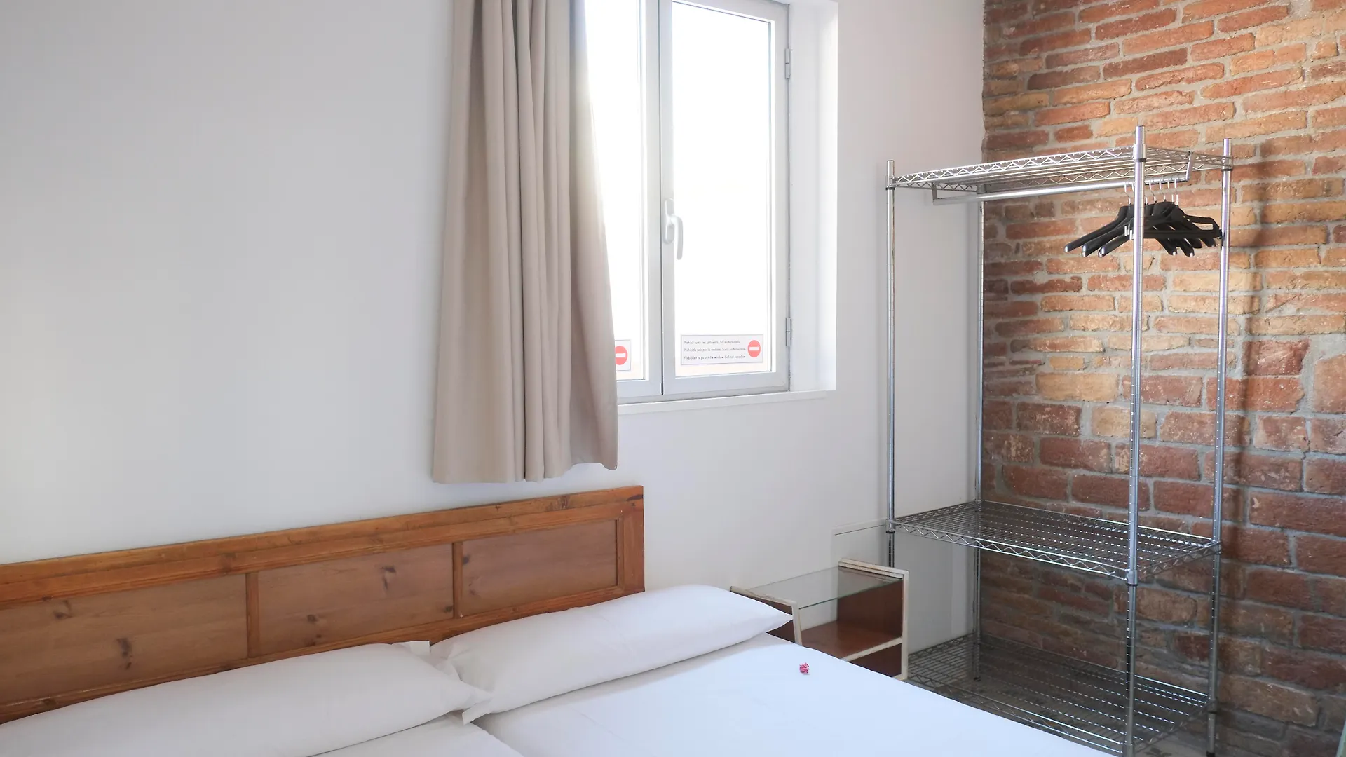 Hotel Pigal Tarragona 0*,  Spagna